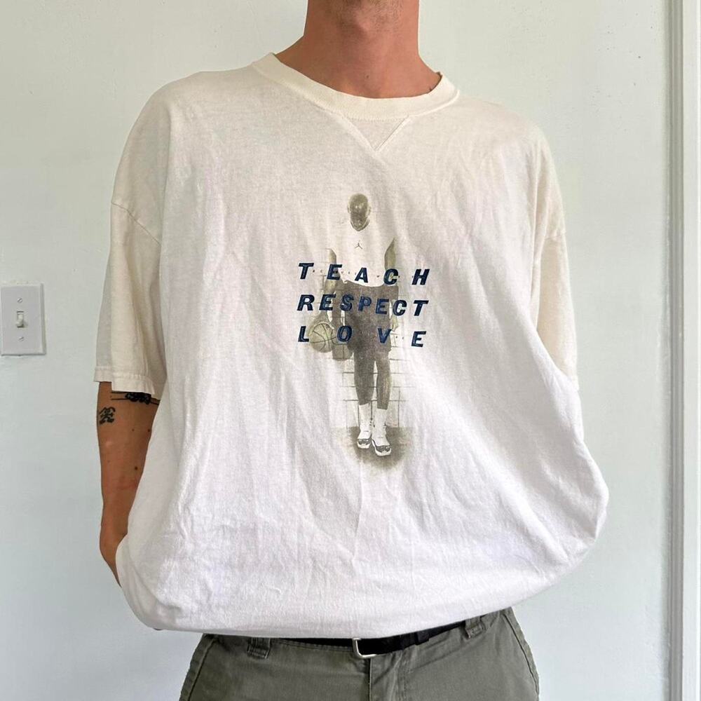 Rare Vintage 00s Nike Air Michael  Jordan Teach Respect Love Basketball Tee